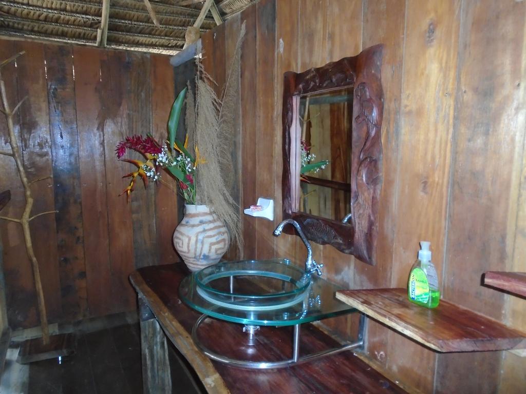 Cabana Flotante Kurupira Leticia Exterior foto